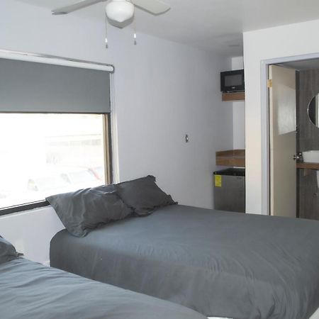 Apartamentos Ambassador Тихуана Экстерьер фото