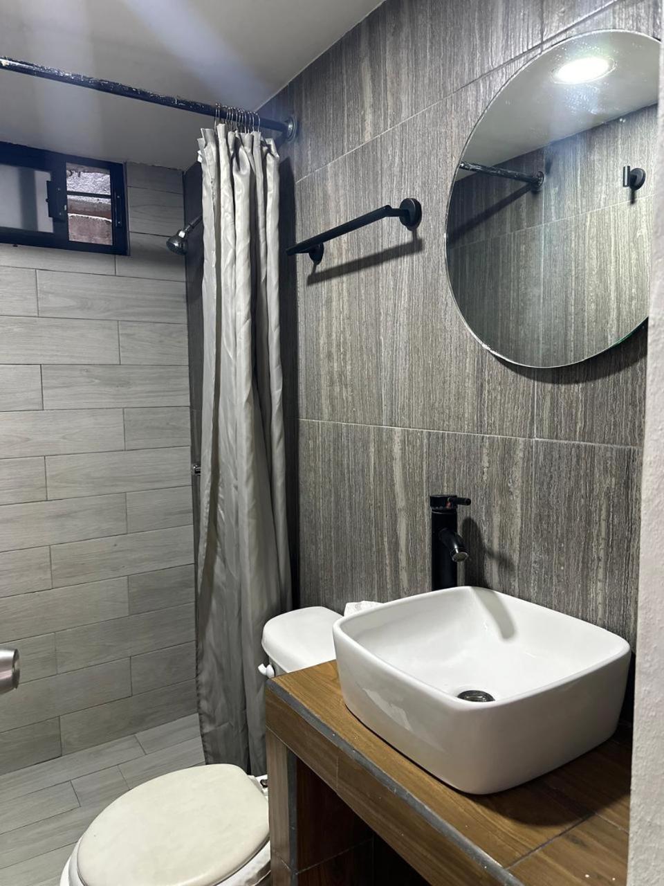 Apartamentos Ambassador Тихуана Экстерьер фото
